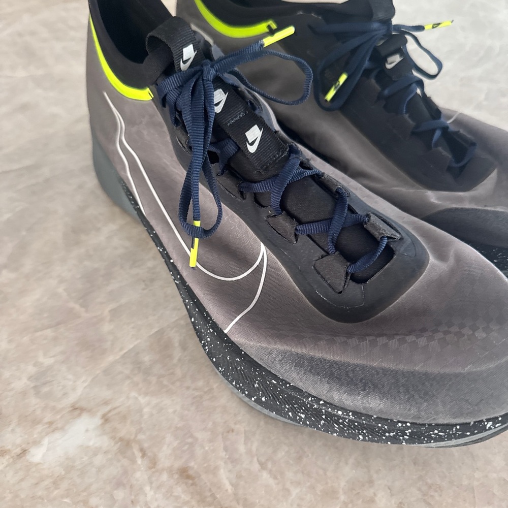 Nike Men's Black and Gray Athletic Shoes with Neon Accents